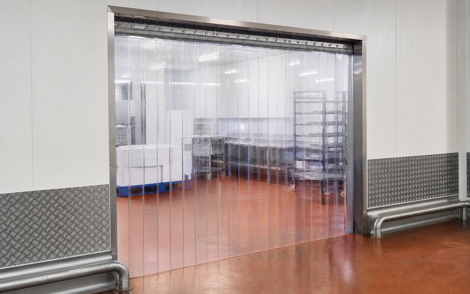 PVC curtain for food processing access area