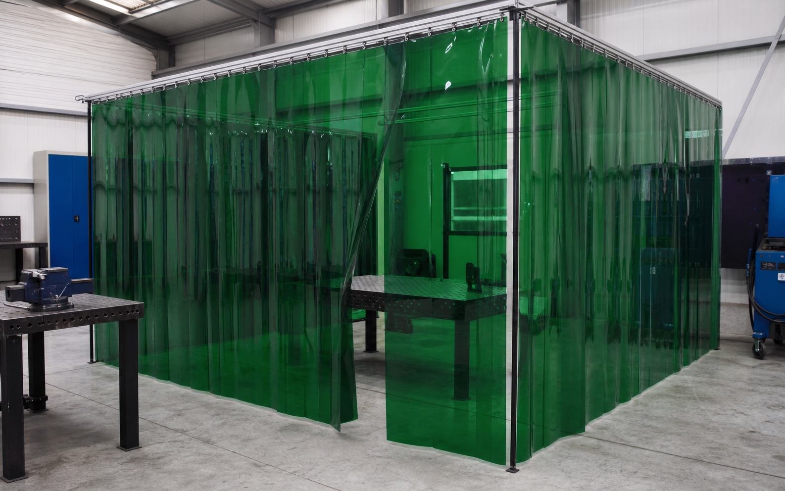 Colored PVC welding curtain for workshop safety zones